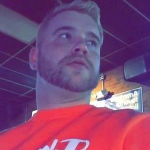 Meet your Posher, Derek